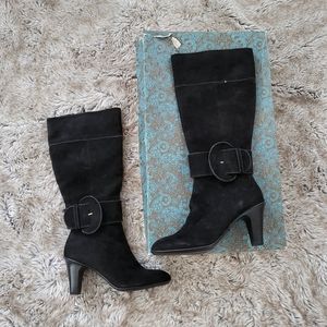 EüroSoft by Söfft Black Suede Steffi Knee High Heeled Boots Ankle Buckled Straps